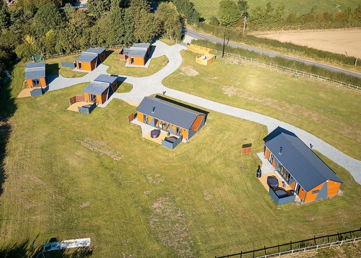 North Star Sanctum Hotell Garton Exteriör bild