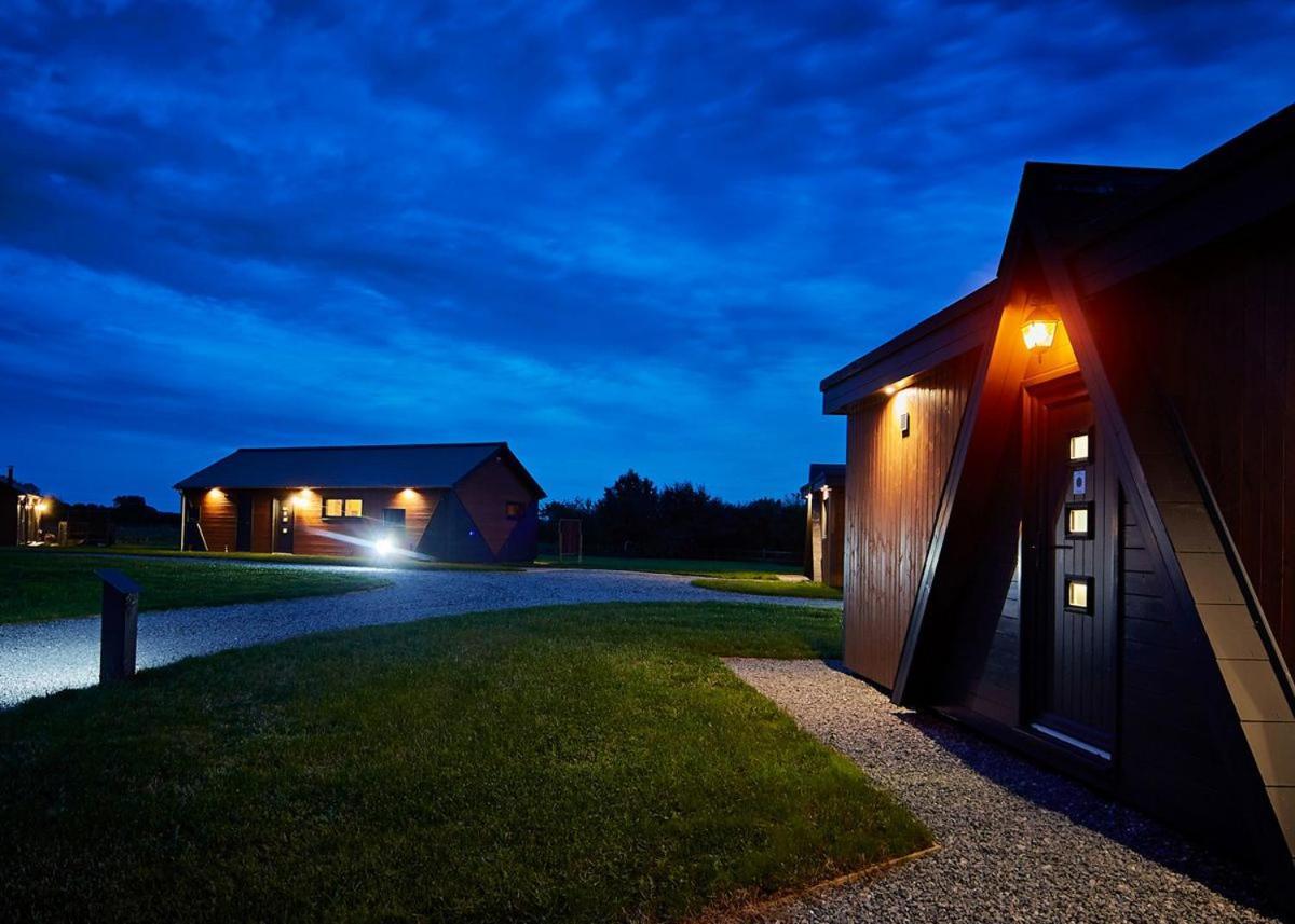 North Star Sanctum Hotell Garton Exteriör bild